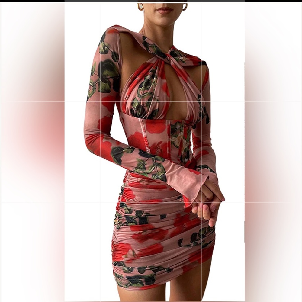 NWT———-Gorgeous floral dress